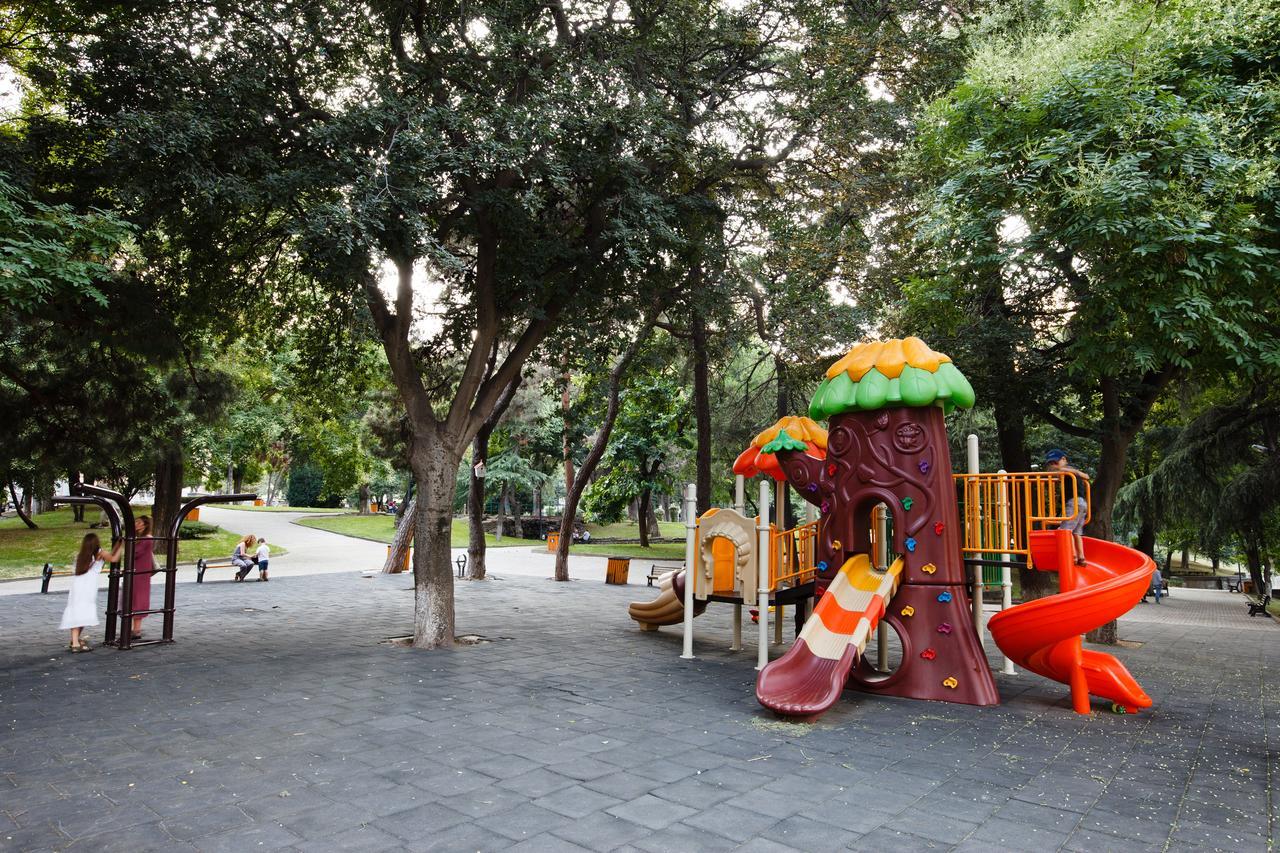 Garden Side Tbilisi酒店 外观 照片